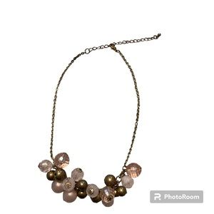 ◻️Women’s one size, gold chain choker necklace w/chunky bead design◻️